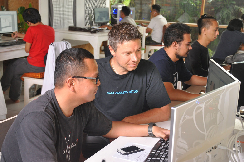 HMQ ASIA, Andrea Koch